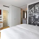 Capri Hotel