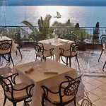 Capri Hotel 3*