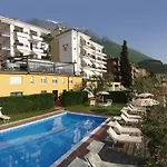 Hotel Capri 3*