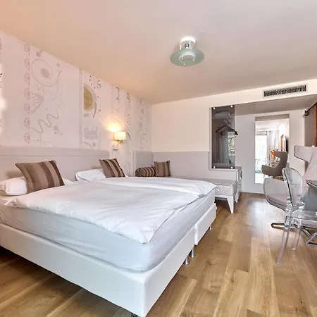 Capri Hotel 3*
