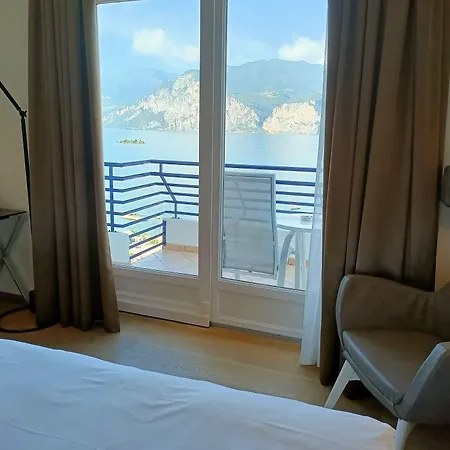 Capri 3* Malcesine