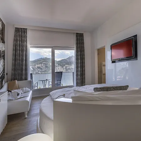 Hotel Capri 3*