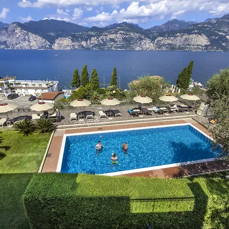 Hotel Capri 3*