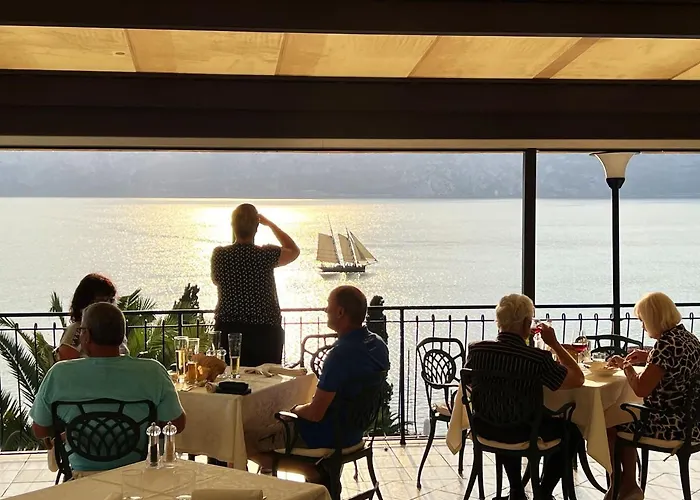 Capri Отель 3*